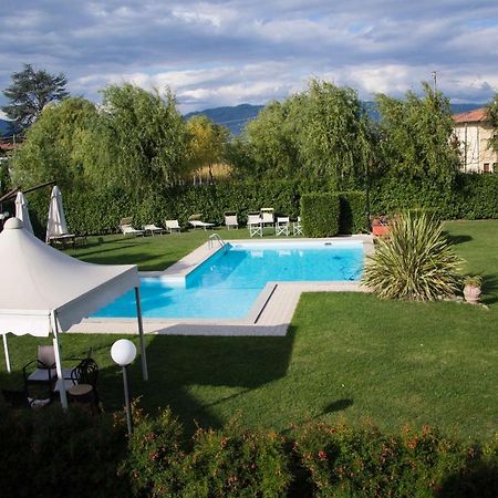 Room In Farmhouse - Apartment In Farmhouse Casolare Dei Fiori Chiesina Uzzanese ภายนอก รูปภาพ