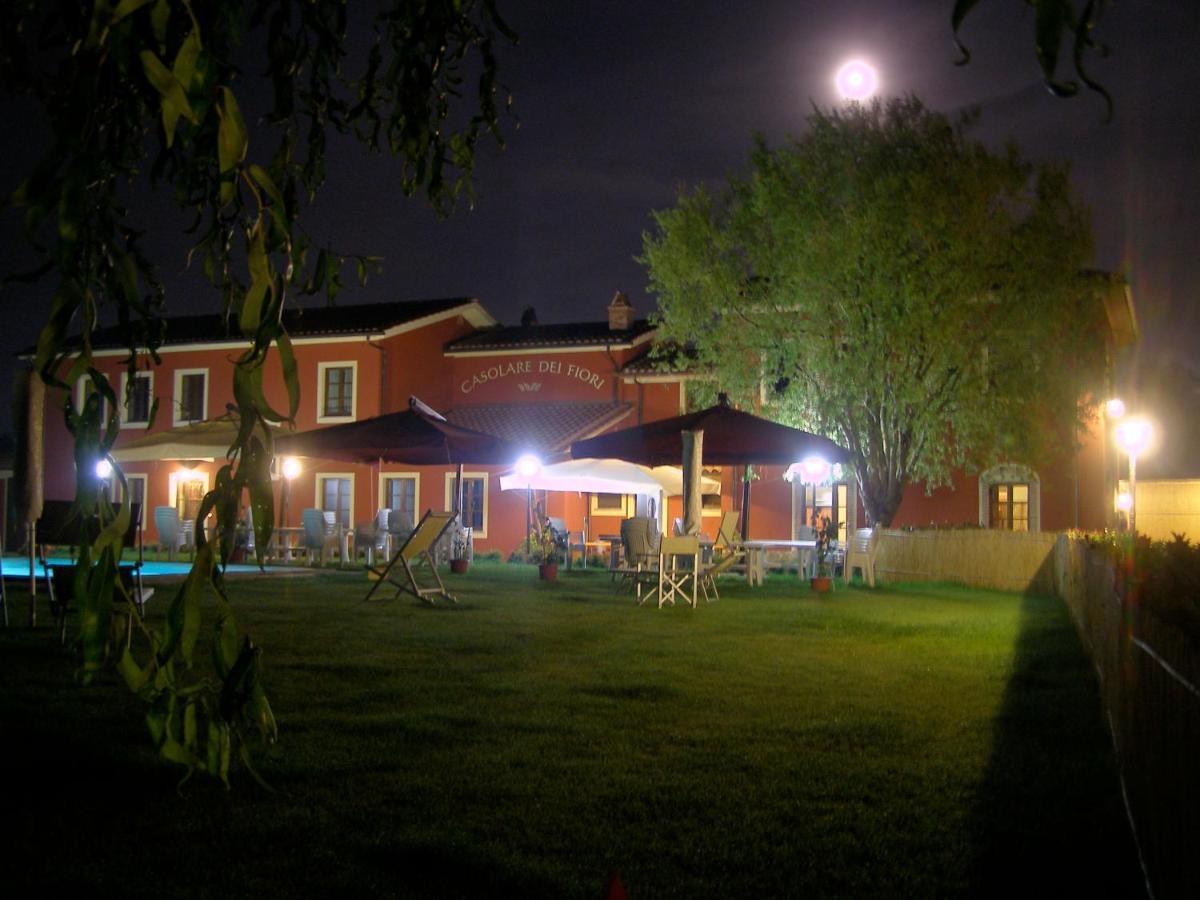 Room In Farmhouse - Apartment In Farmhouse Casolare Dei Fiori Chiesina Uzzanese ภายนอก รูปภาพ